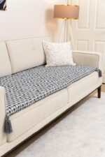 Timeless Fashion Sofa Topper Slipcover Pet Friendly, Washable, Stain Resistant, Non Slip Furniture Couch Protector Sofa Pad